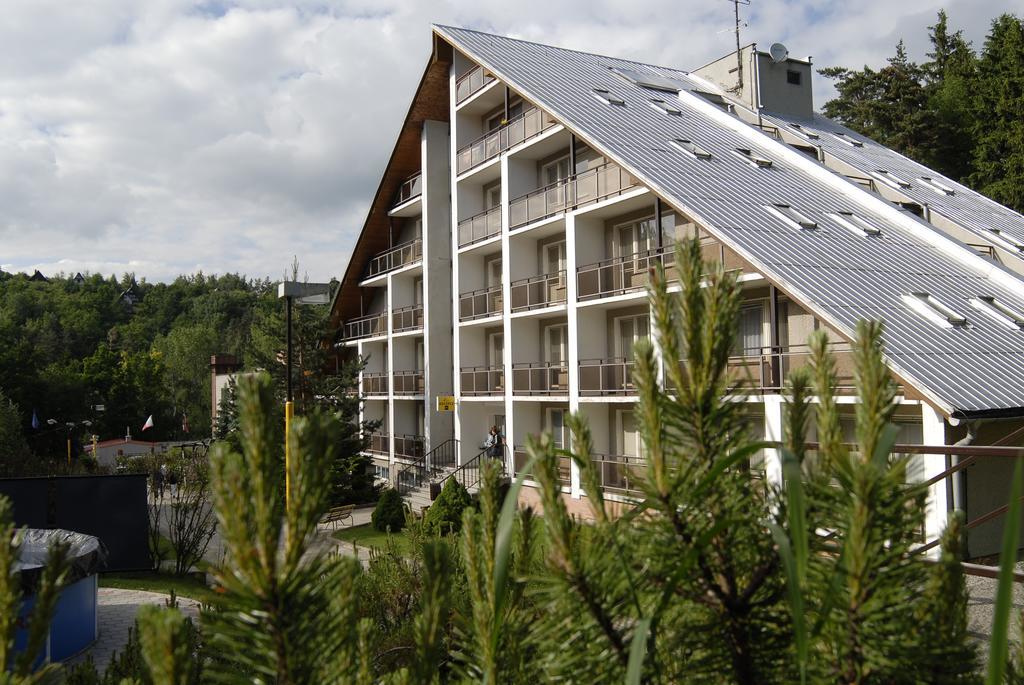 Hotel Radejov Knezdub Eksteriør billede